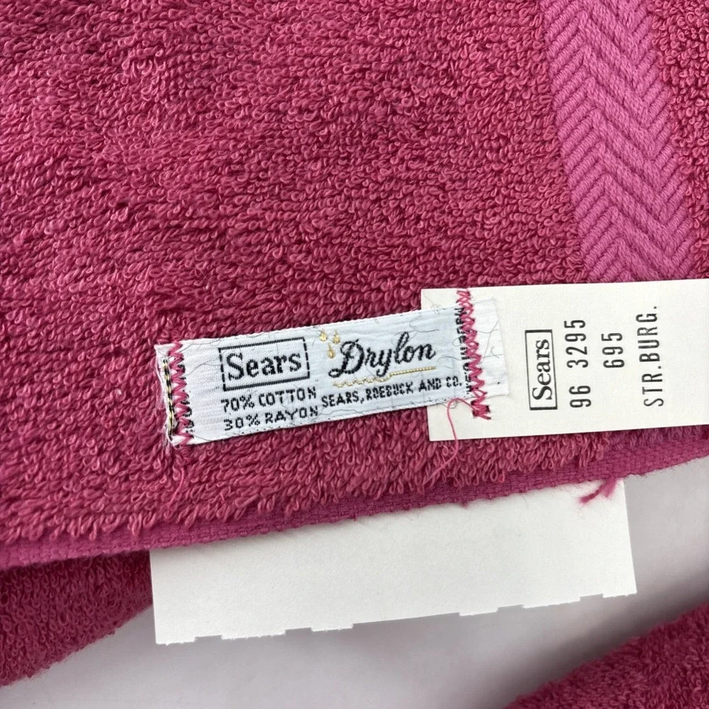 Vintage Sears Drylon Bath Towels & 4 Washcloth Set Raspberry Pink MCM Vibrant